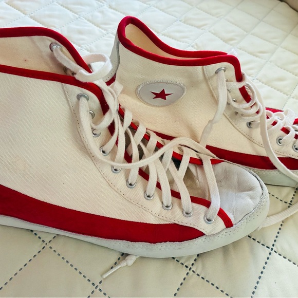 Converse White and Red High-Top Sneakers - Picture 1 of 7